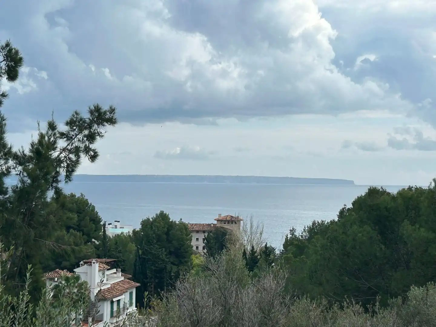Vista exterior de Apartament en venda en Calvià amb Aire condicionat, Calefacció i Jardí privat