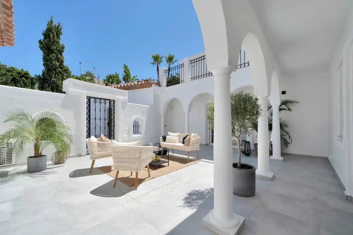 Terraza de Casa o chalet de alquiler en Estepona con Aire acondicionado, Jardín privado y Terraza