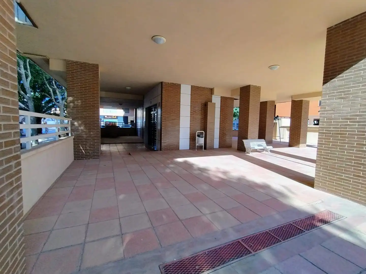 Piso con balcón en venta en Carrer d'Amali Gimeno 9, imagen 21