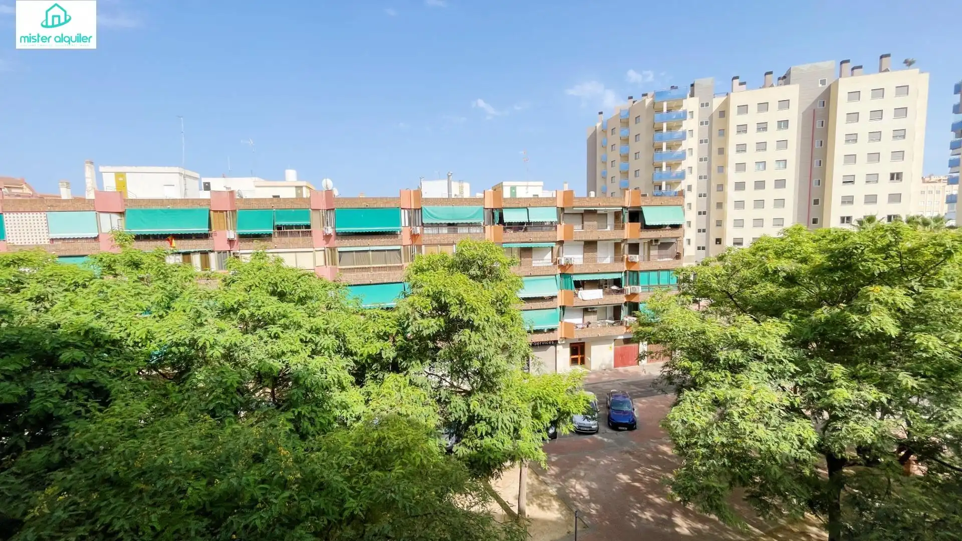 Vista exterior de Apartament de lloguer en El Campello amb Aire condicionat, Calefacció i Terrassa