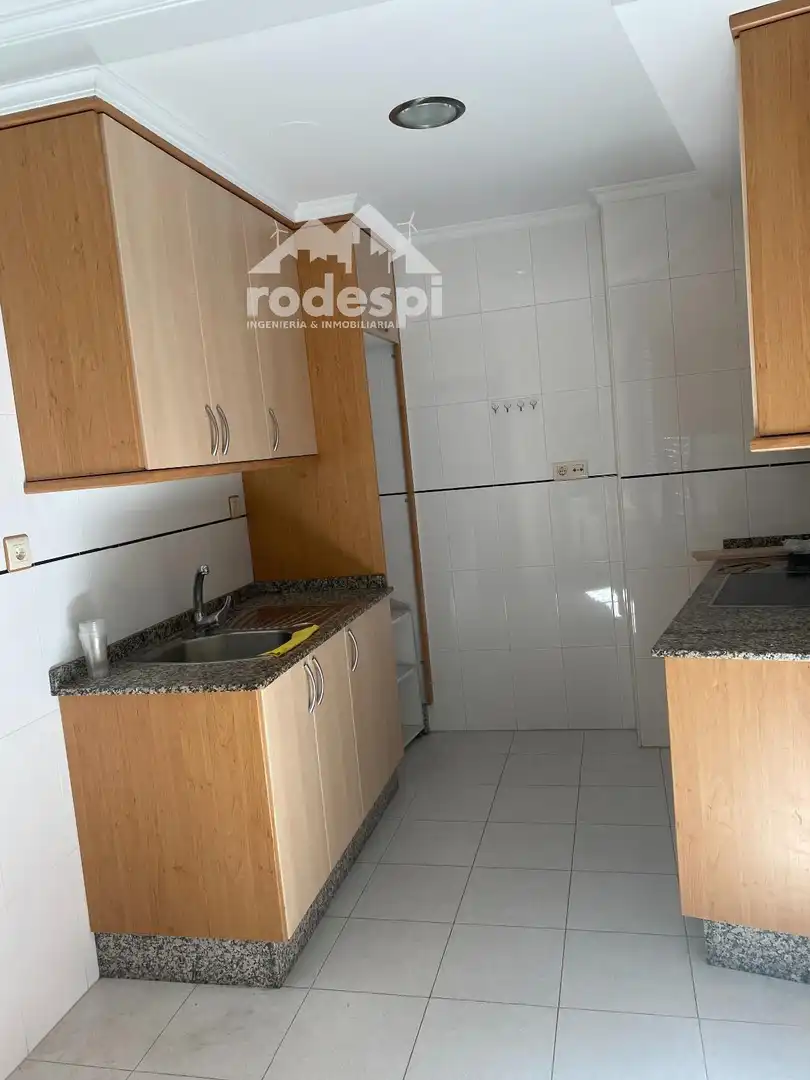 Kitchen of Flat for rent in A Cañiza    with Heating, Storage room and Furnished