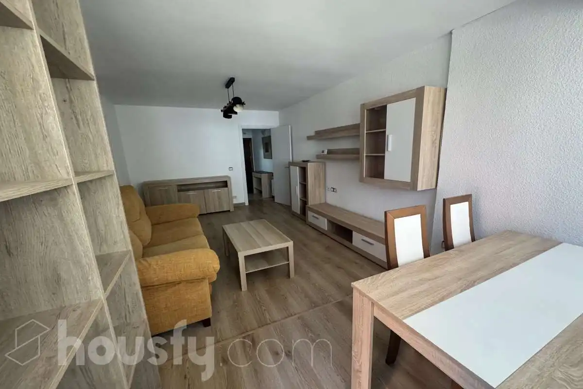 Sala de estar de Piso de alquiler en Móstoles con Parquet y Amueblado