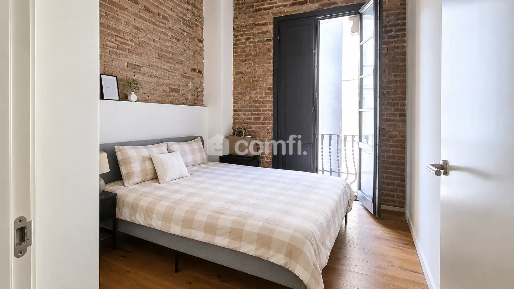 Appartamento con terrazza in vendita a Carrer de la Cera, imagen 8