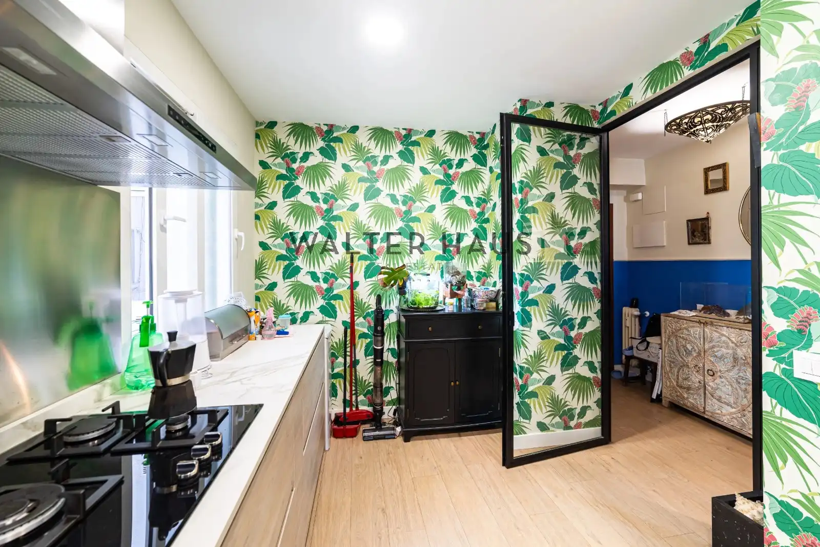Kitchen of Flat for sale in Madrid  with Heating and Storage room