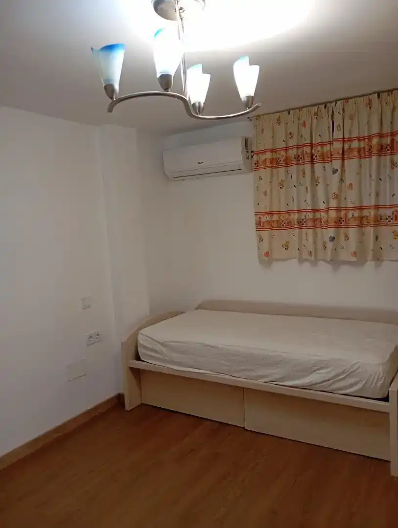 Bedroom of Study for rent in Velilla de San Antonio  with Furnished, Oven and Washing machine