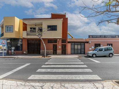Exterior view of House or chalet for sale in Buenavista del Norte  with Private garden