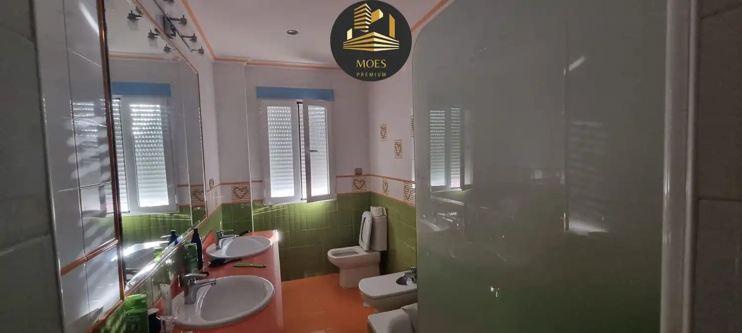 Casa con terraza en venta en Martos, imagen 26