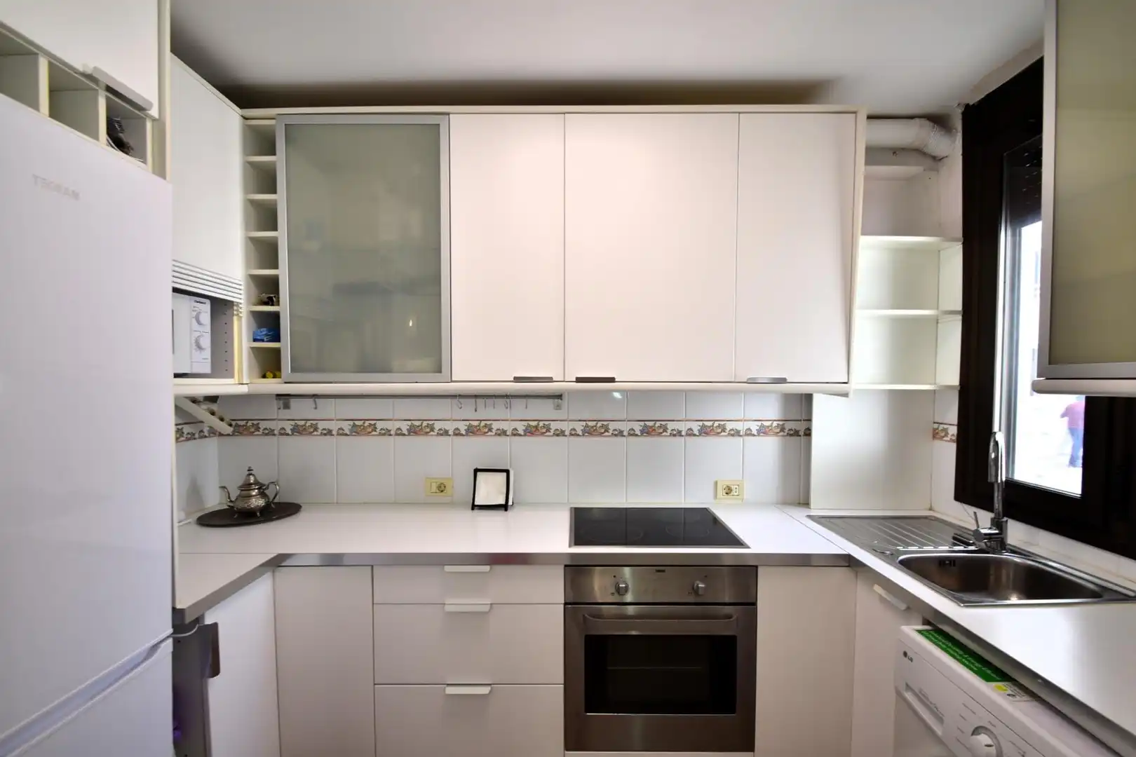 Erdgeschoss zur Miete in Avenida JOSE MIGUEL GALVAN BELLO, El Médano