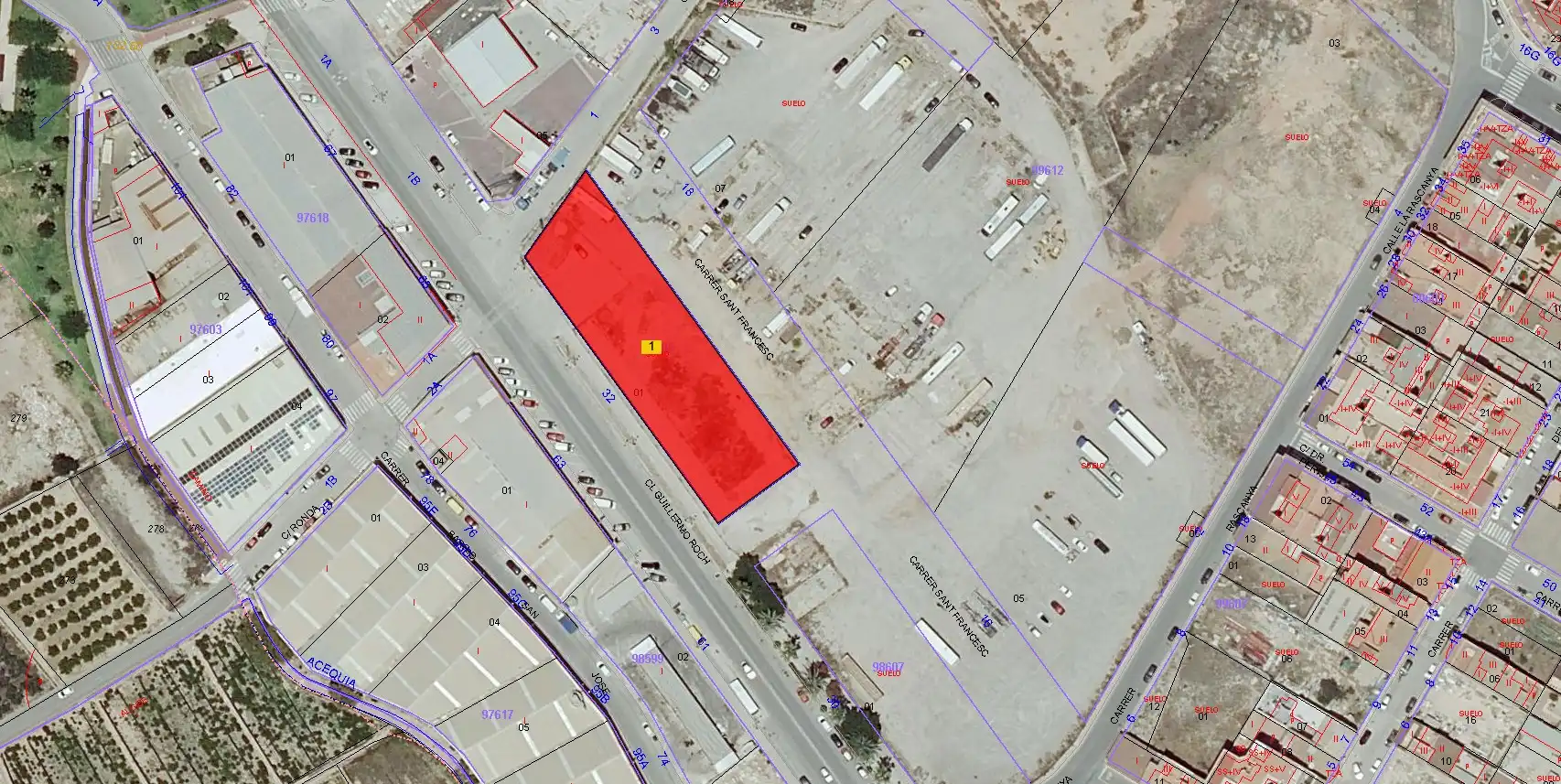 Residential land for sale in Carrer Guillermo Roch 32