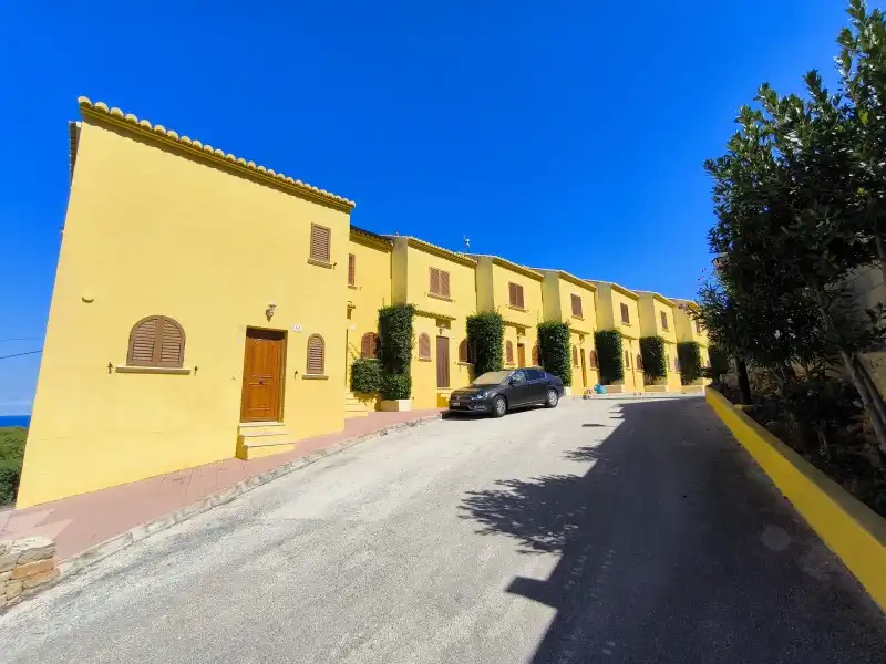 Exterior view of Detached homes for sale in Dénia  with Balcony