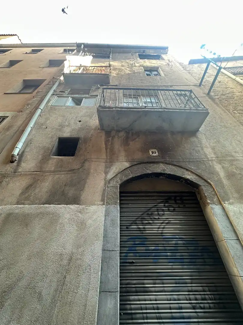 Vista exterior de Casa adosada en venta en Manresa