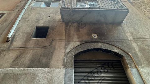 Foto 2 de Casa adosada en venda a Carrer del Botí, Barri Antic, Manresa