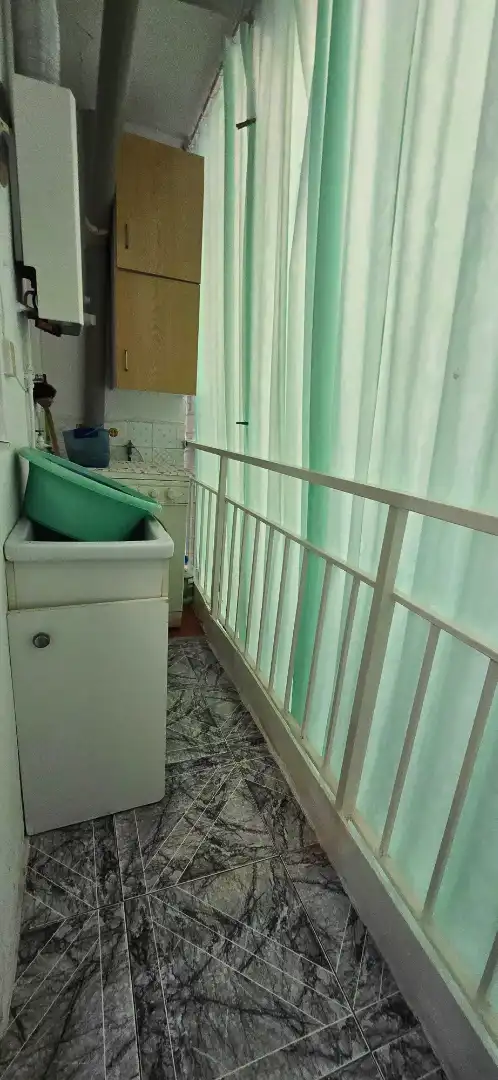 Terraza de Piso en venta en Santa Coloma de Gramenet con Aire acondicionado, Calefacción y Horno