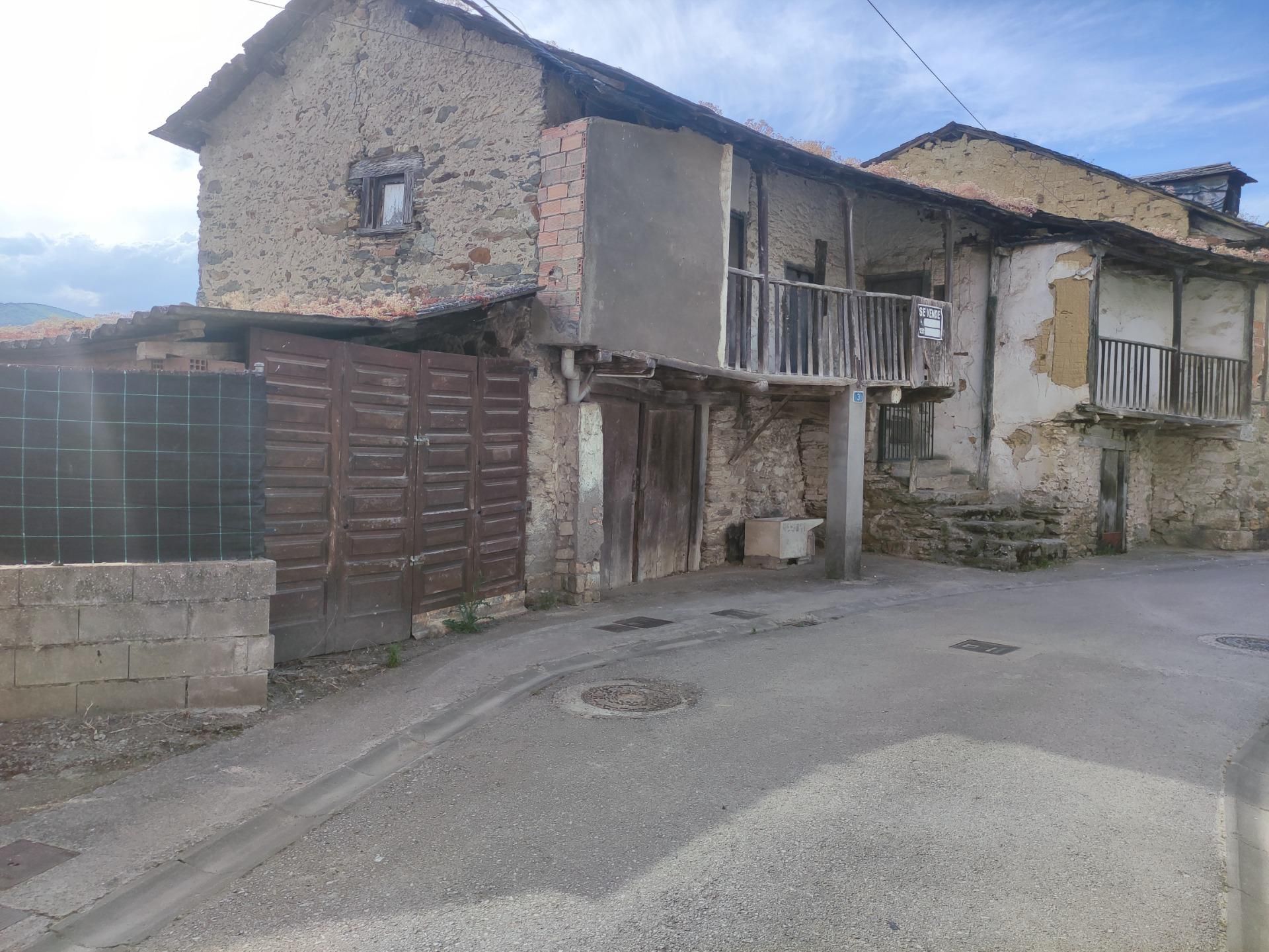 Vista exterior de Casa o xalet en venda en Toral de los Vados