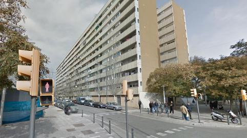 Foto 3 de Pis en venda a Carrer de Llevant, La Mina, Barcelona