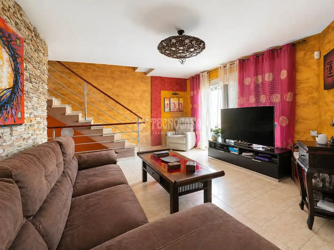 Casa adosada en venta en Igueste de Candelaria
