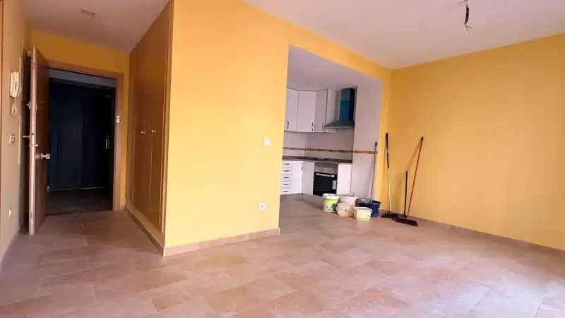 Cocina de Estudio de alquiler en Vila-real con Trastero, Horno y Lavadora
