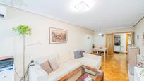 Sala d'estar de Pis en venda en Fuenlabrada amb Aire condicionat