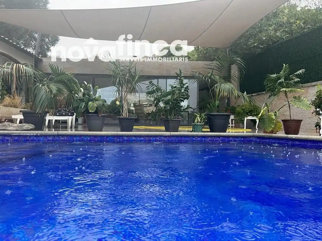Villa con piscina in vendita a Pals, imagen 2