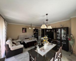 Living room of Flat for sale in Dos Hermanas  with Air Conditioner, Private garden and Parquet flooring