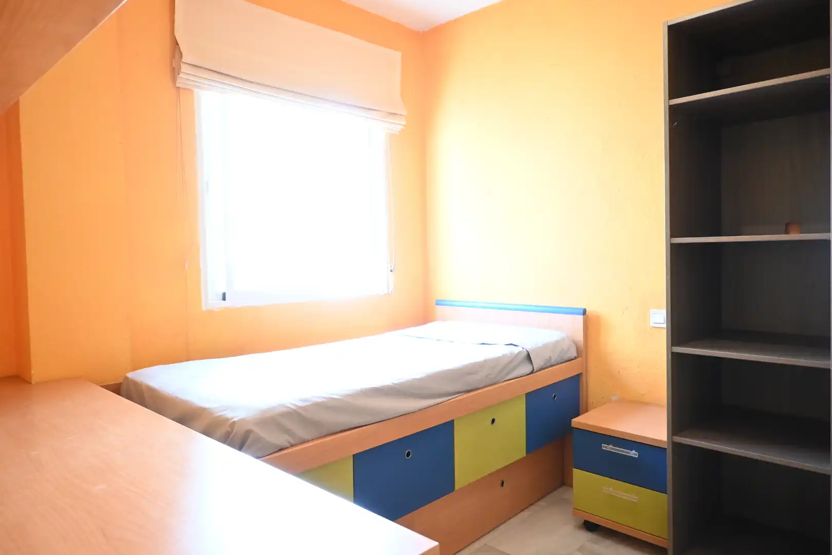 Bedroom of Flat for sale in Churriana de la Vega  with Balcony