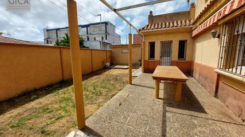 Foto 2 de Casa o xalet en venda a Calle Cabo Ajo, 17, El Rinconcillo, Algeciras