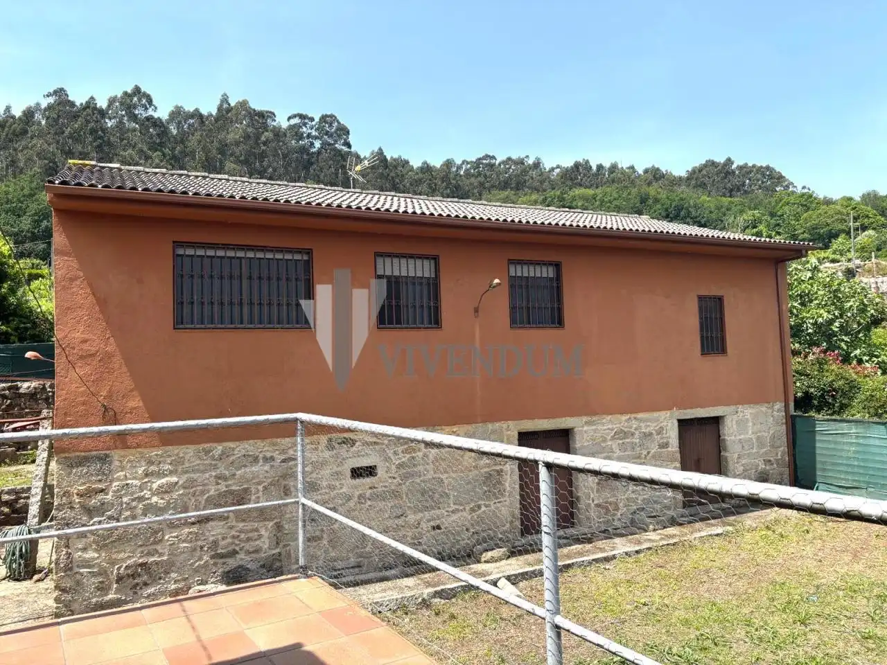 Vista exterior de Casa o chalet en venta en Arbo con Calefacción, Jardín privado y Terraza