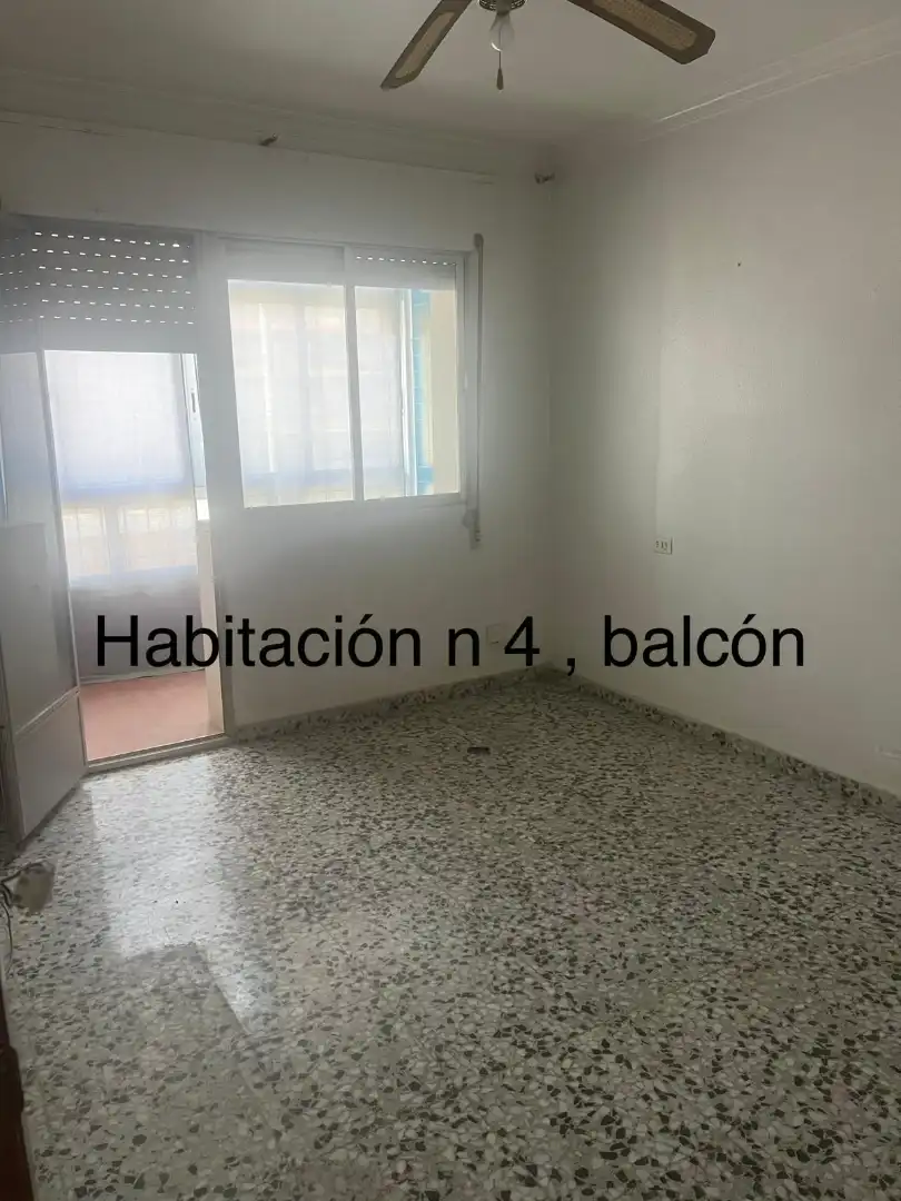 Habitación de Casa adosada en venta en Cartagena con Jardín privado, Trastero y Balcón