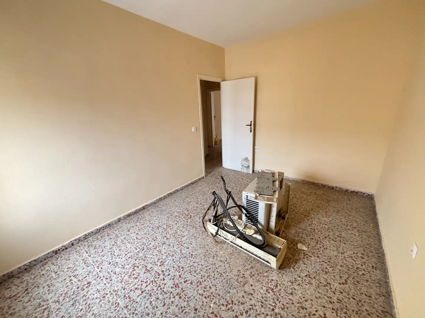 Schlafzimmer von Wohnung zum Verkauf in Andújar mit Balkon