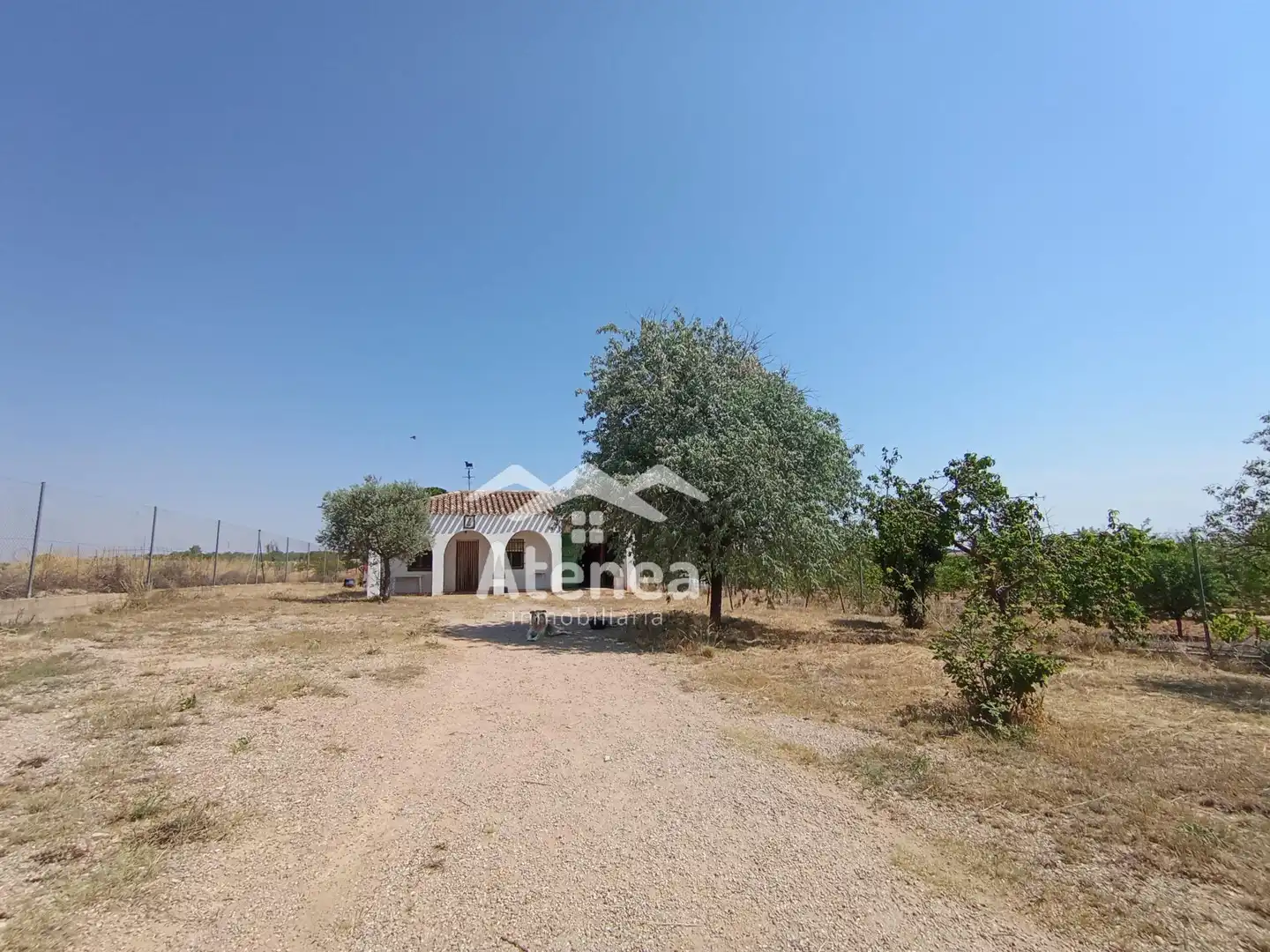 Country house zum Verkauf in Fuensanta mit Terrasse, Abstellraum und Möbliert
