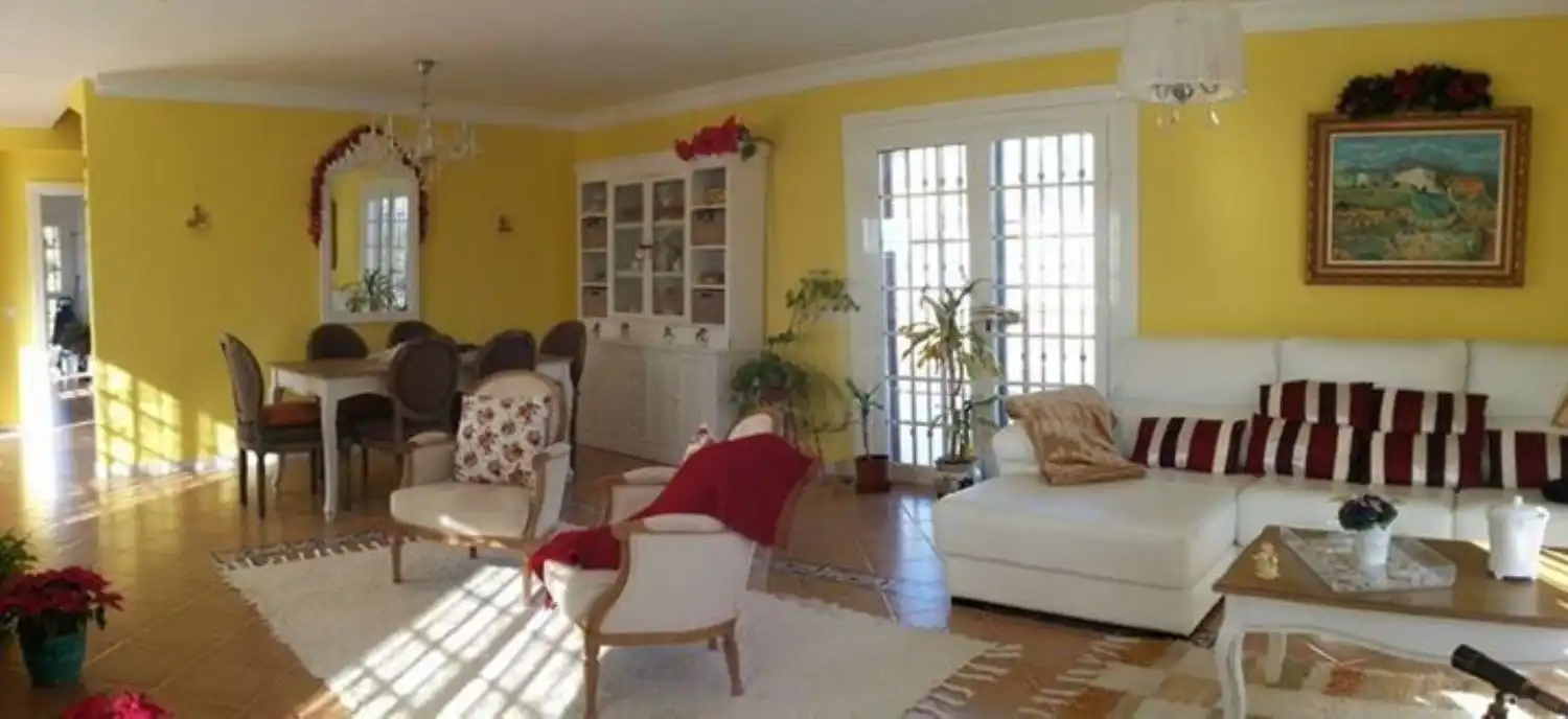 Sala de estar de Casa o chalet en venta en Algar con Piscina