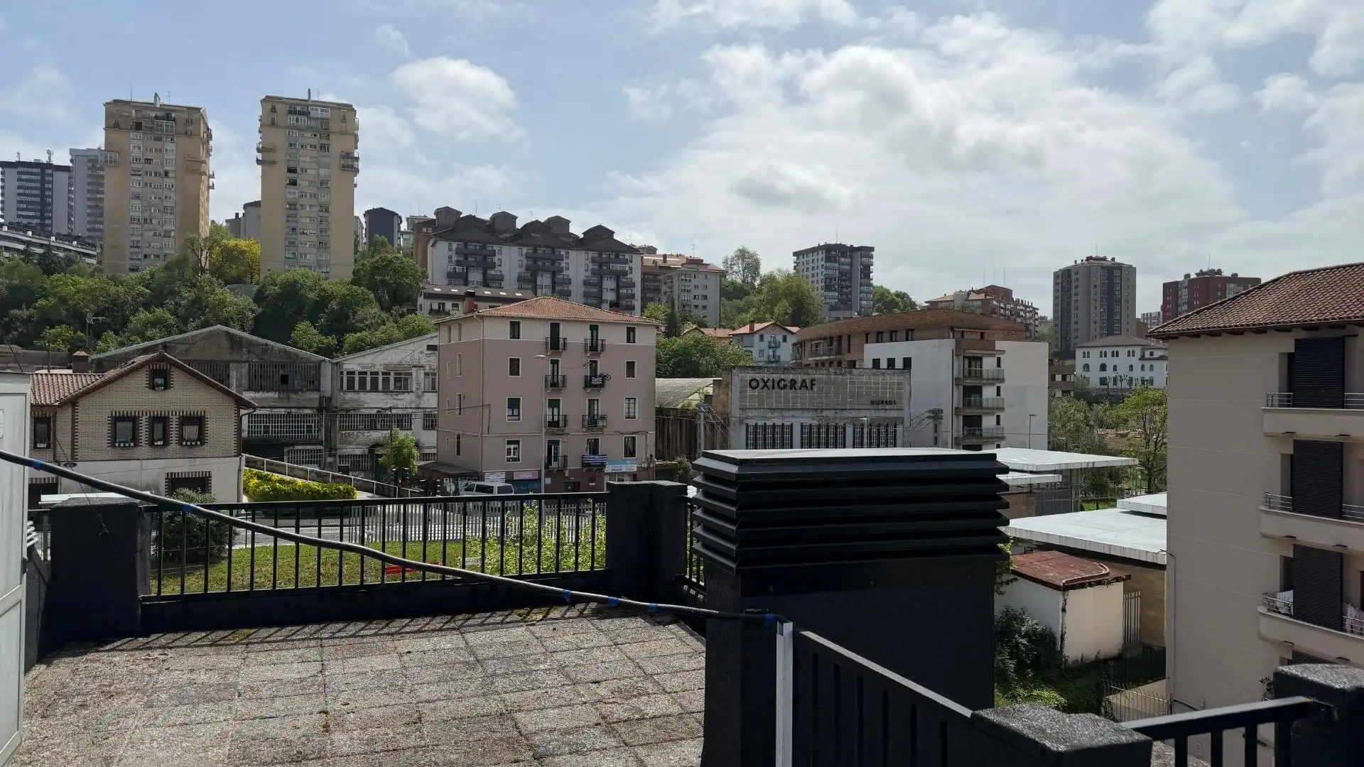 Terraza de Piso en venta en Donostia - San Sebastián  con Calefacción y Balcón