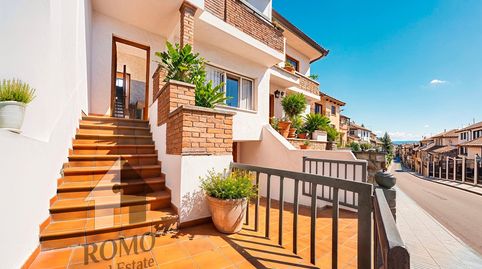 Foto 3 de Casa adosada en venta en Passatge Antonio Machado, Santa Perpètua de Mogoda, Barcelona