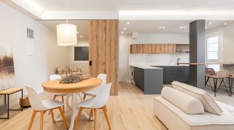 Foto 5 de Apartament en venda a Barri de les Corts, Barcelona Capital