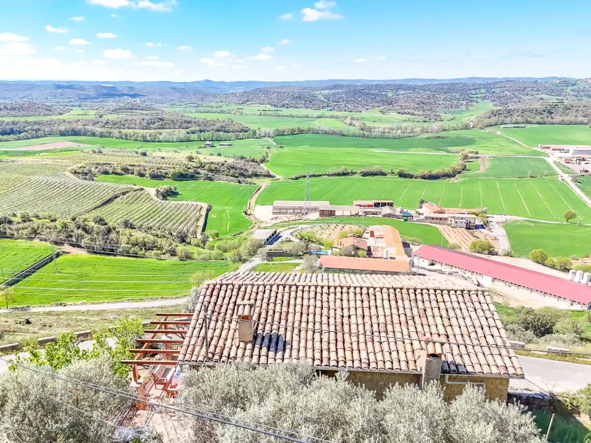 Vista exterior de Finca rústica en venda en Vilanova de l'Aguda