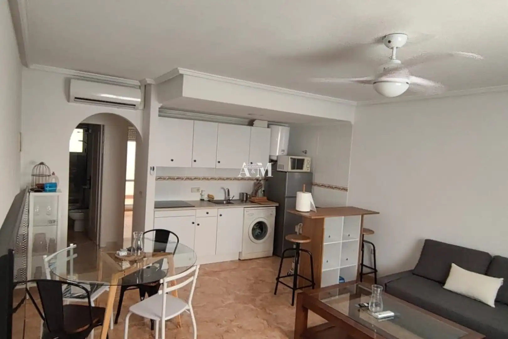Küche von Wohnung zur Miete in Torrevieja mit Terrasse, Schwimmbad und Möbliert