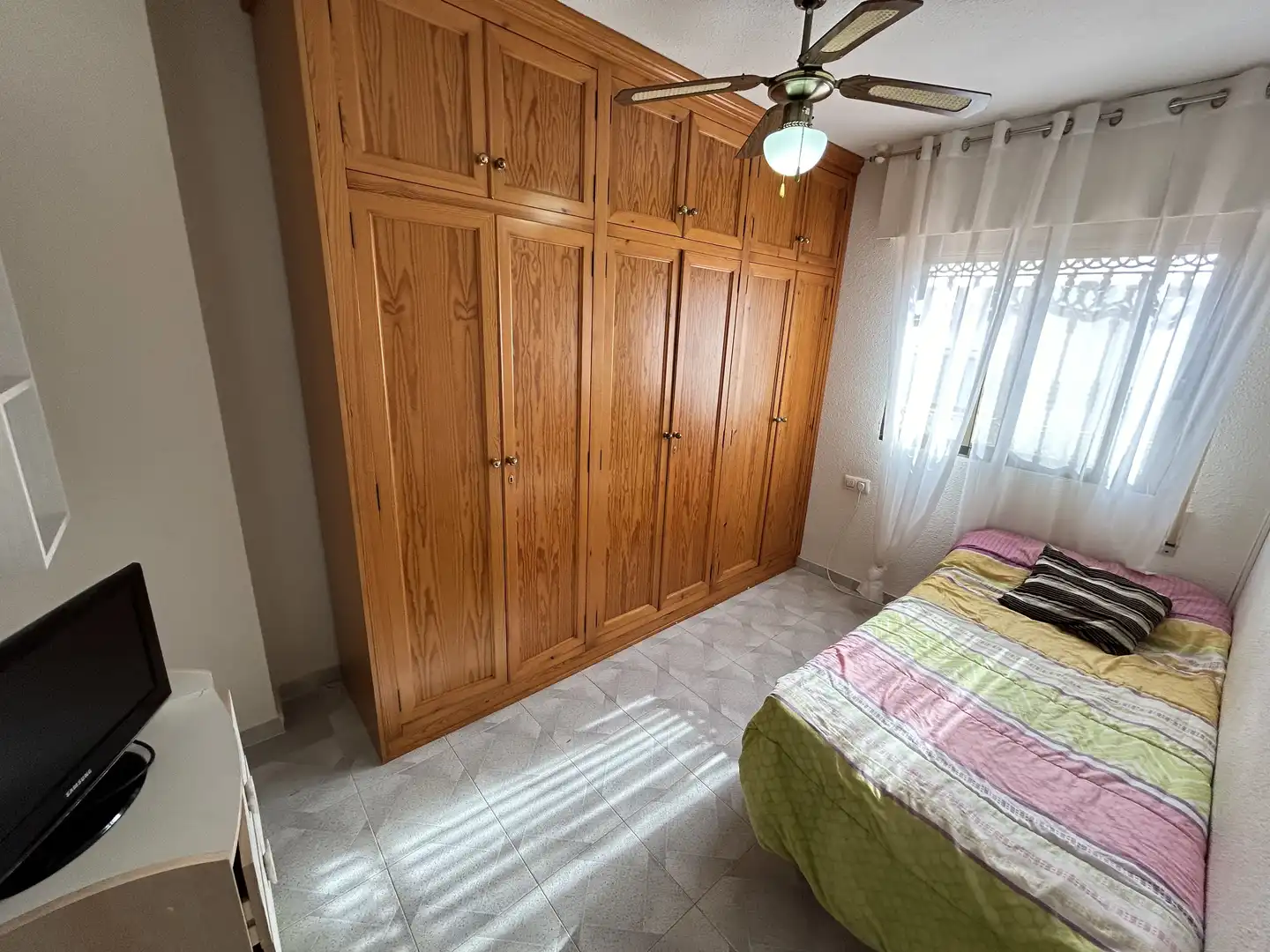 Dormitori de Casa adosada en venda en Almería amb Aire condicionat, Calefacció i Terrassa