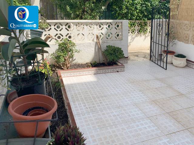 Casa-chalet en Venta en Pueblo Español - Coveta Fumá