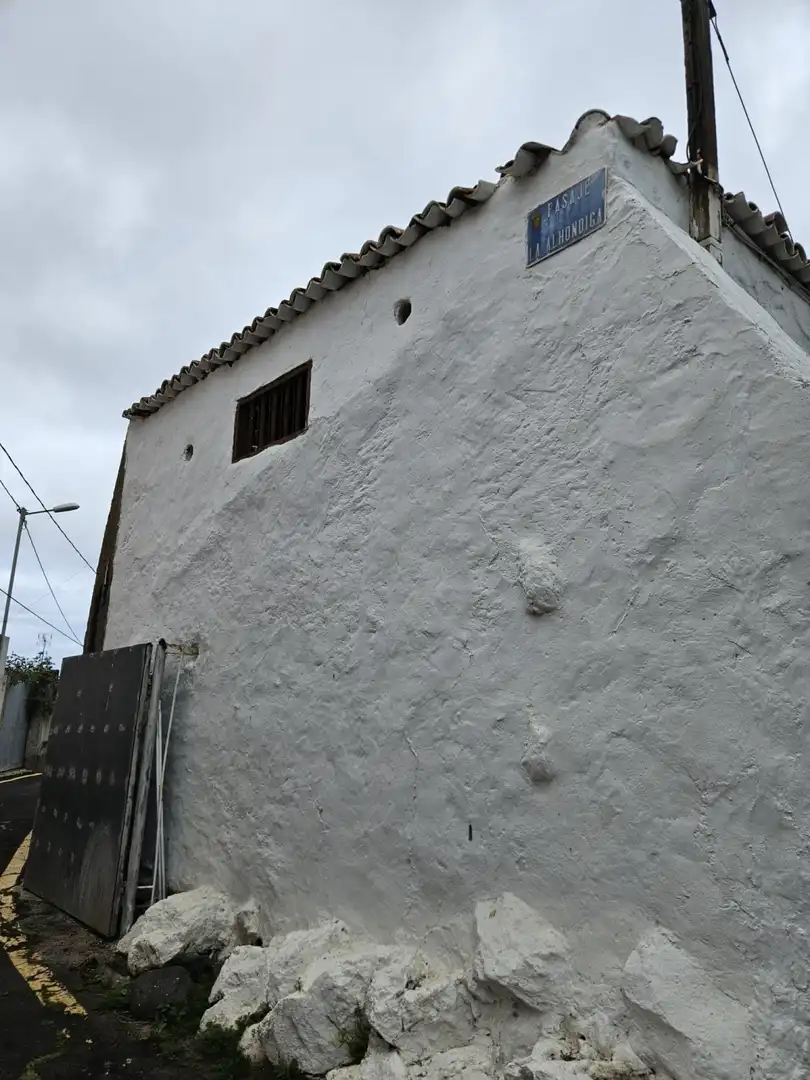Vista exterior de Casa o chalet en venta en San Cristóbal de la Laguna