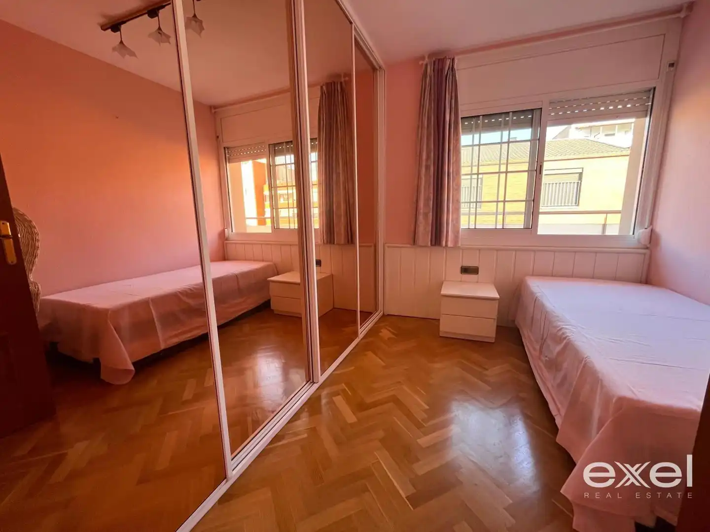 Bedroom of Flat for sale in Sant Joan Despí  with Air Conditioner, Heating and Terrace