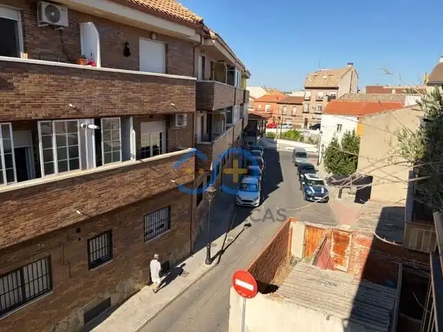 Exterior view of Attic for sale in Yuncos  with Air Conditioner, Heating and Terrace