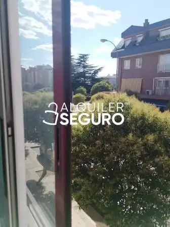 Exterior view of Flat for rent in Valladolid  with Heating, Terrace and Swimming Pool