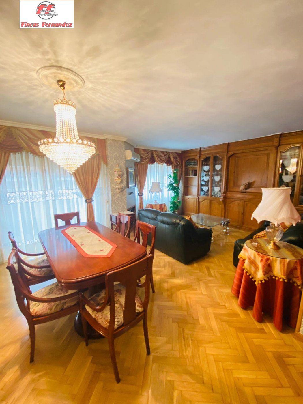 House or chalet for sale in Velilla de San Antonio