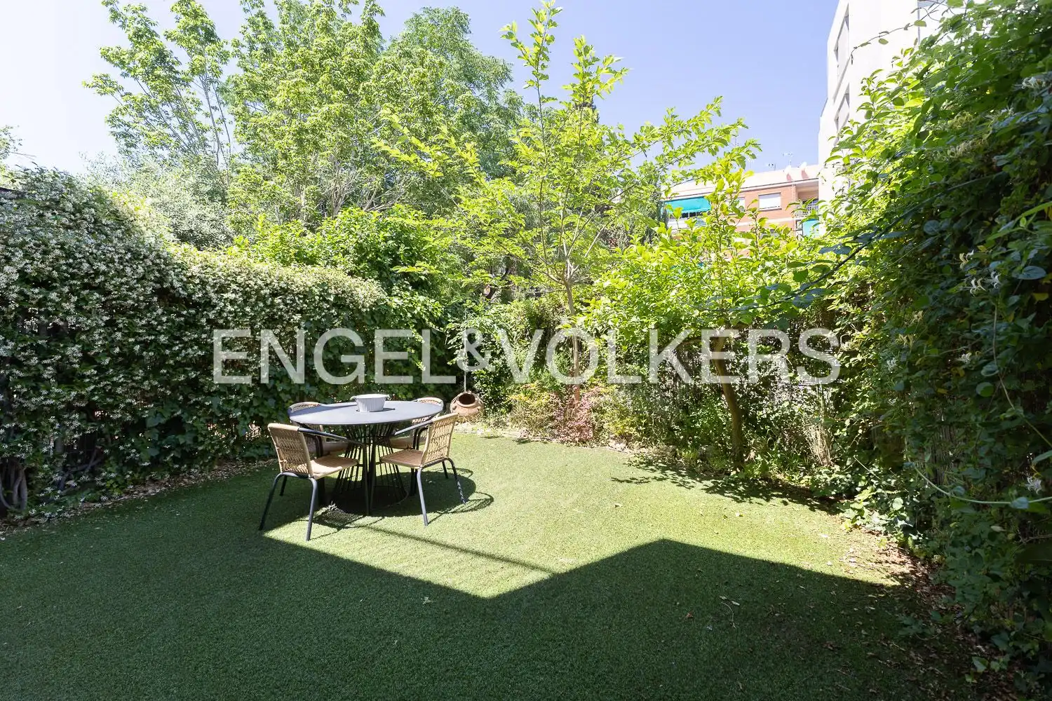 Terraza de Casa o chalet de alquiler en Rocafort con Aire acondicionado, Calefacción y Jardín privado