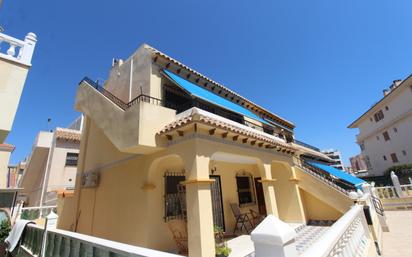 Exterior view of House or chalet for sale in Torrevieja  with Air Conditioner, Terrace and Furnished