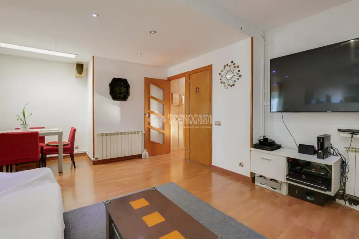 Sala d'estar de Pis en venda en Badalona amb Aire condicionat, Calefacció i Terrassa