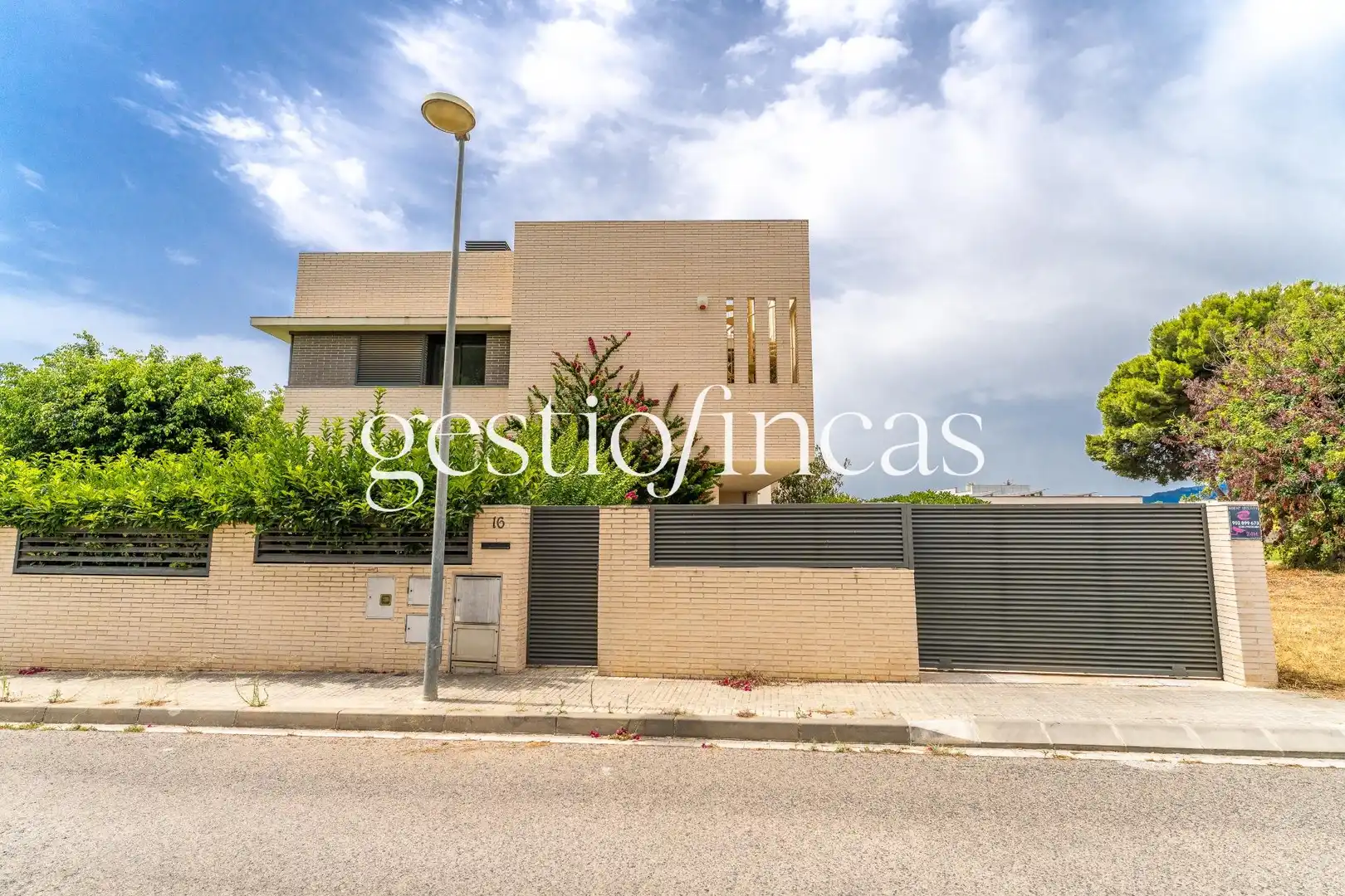Exterior view of Houses for sale in Cambrils  with Heating, Private garden and Terrace