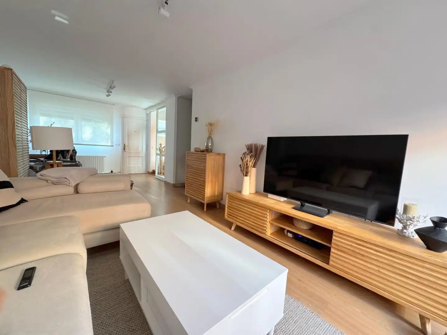 Sala de estar de Casa adosada en venta en Torrelavega  con Calefacción, Terraza y Balcón