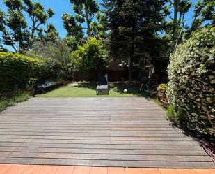 Terrassa de Pis de lloguer en Sant Cugat del Vallès amb Aire condicionat, Calefacció i Jardí privat