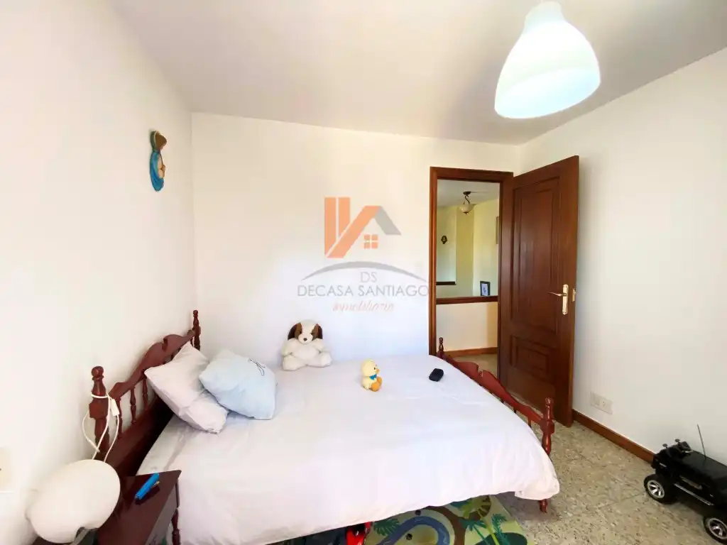 Habitación de Casa o chalet en venta en Parroquias de Santiago